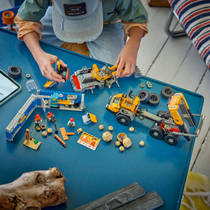 LEGO City kiepwagen en voorlader 60494 productafbeelding 6