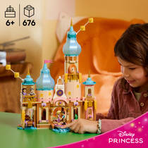 LEGO Disney Princess Rapunzels kasteel 43297 productafbeelding 5