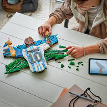LEGO Editions Lionel Messi viering 43018 productafbeelding 2