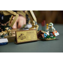LEGO Jurassic World dinosaurusfossielen: Triceratops 77985 productafbeelding 3