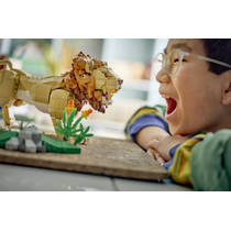 LEGO Creator 3-in-1 wilde dieren: majestueuze leeuw productafbeelding 2