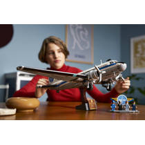 LEGO Icons Douglas DC-3 Pan Am passagiersvliegtuig 11378 productafbeelding 9