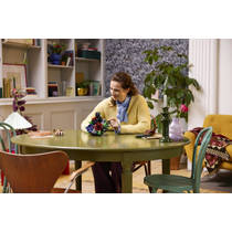 LEGO Botanicals donker bloemstuk 11513 productafbeelding 5