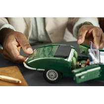 LEGO Icons Jaguar E-Type 11381 productafbeelding 8