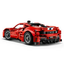 LEGO Technic Ferrari 488 PISTA 42235 productafbeelding 9