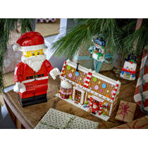 LEGO winters peperkoekhuisje 40809 productafbeelding 4