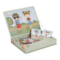 Little Dutch Dress-Up Jim & Rosa magenetisch speelbord productafbeelding 2