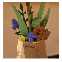 Robotime Rowood houten bloem paarse Iris productafbeelding 4