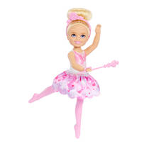 Barbie Chelsea in De Notenkraker pop