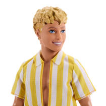 Barbie Fashionista Ken pop in oranje shorts en gestreept shirt productafbeelding 3