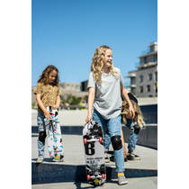 Street Natives Black Dragon skateboard - zwart/rood productafbeelding 2