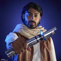 Star Wars The Black Series Ezra Bridger Force FX Elite lightsaber productafbeelding 4